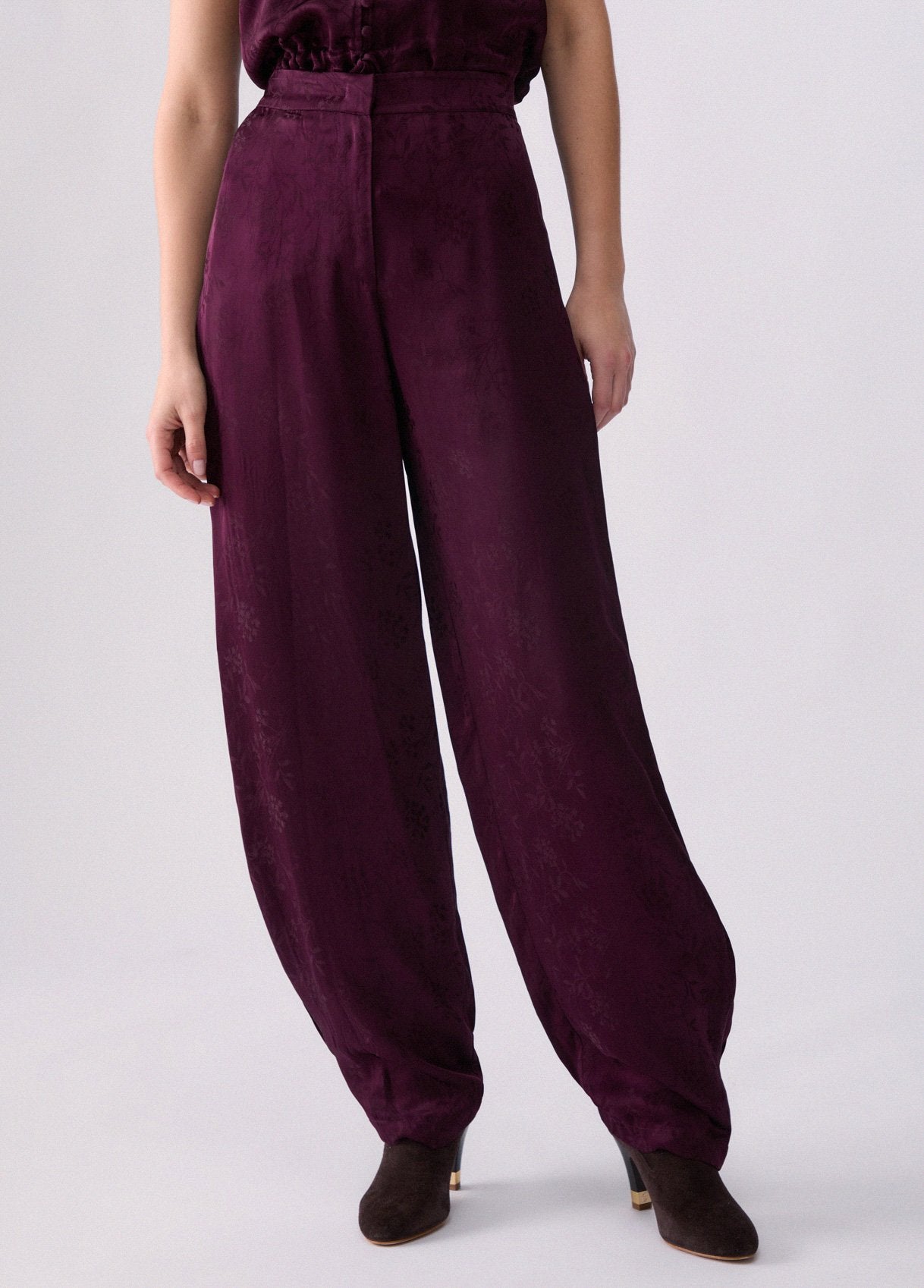 WF6133T730AX078636-aubergine