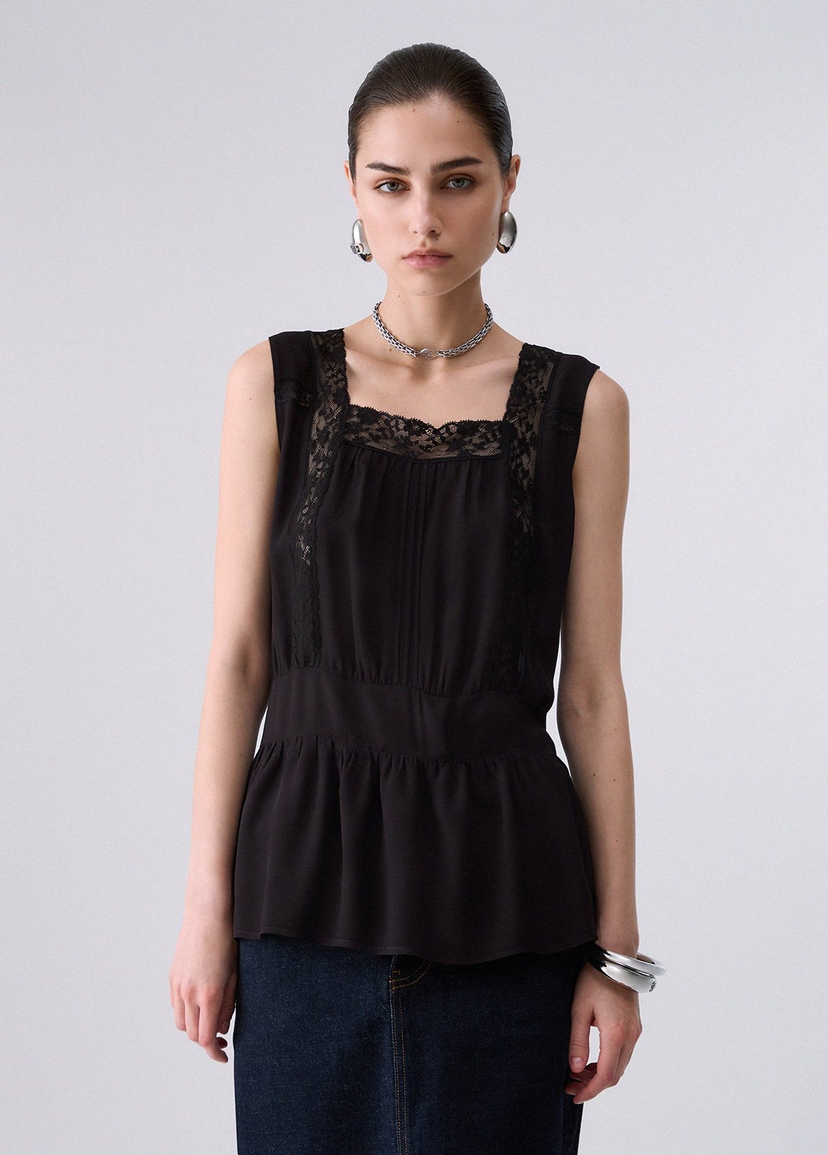 WF6173T25782222238-black