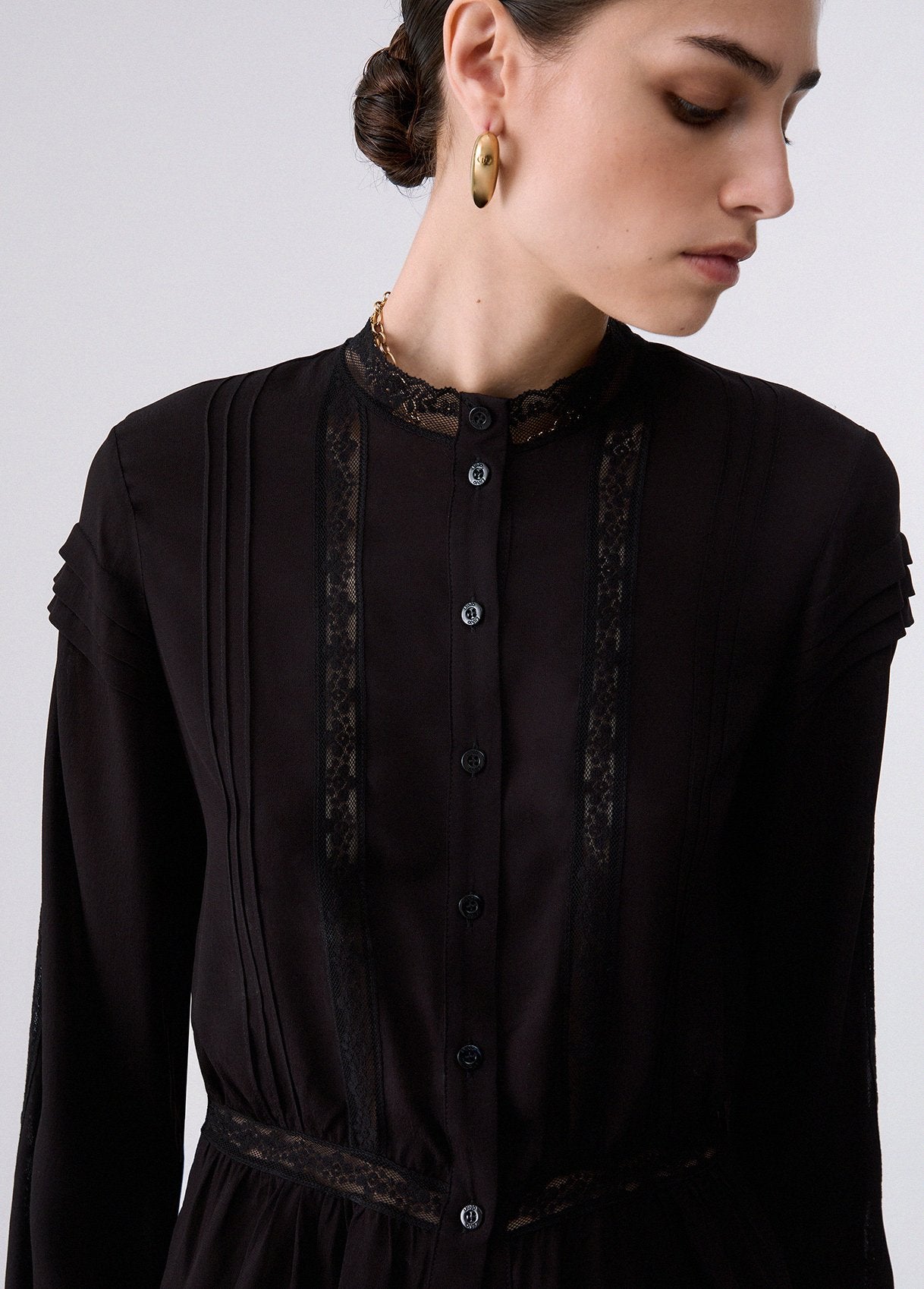 WF6175T25782222238-black