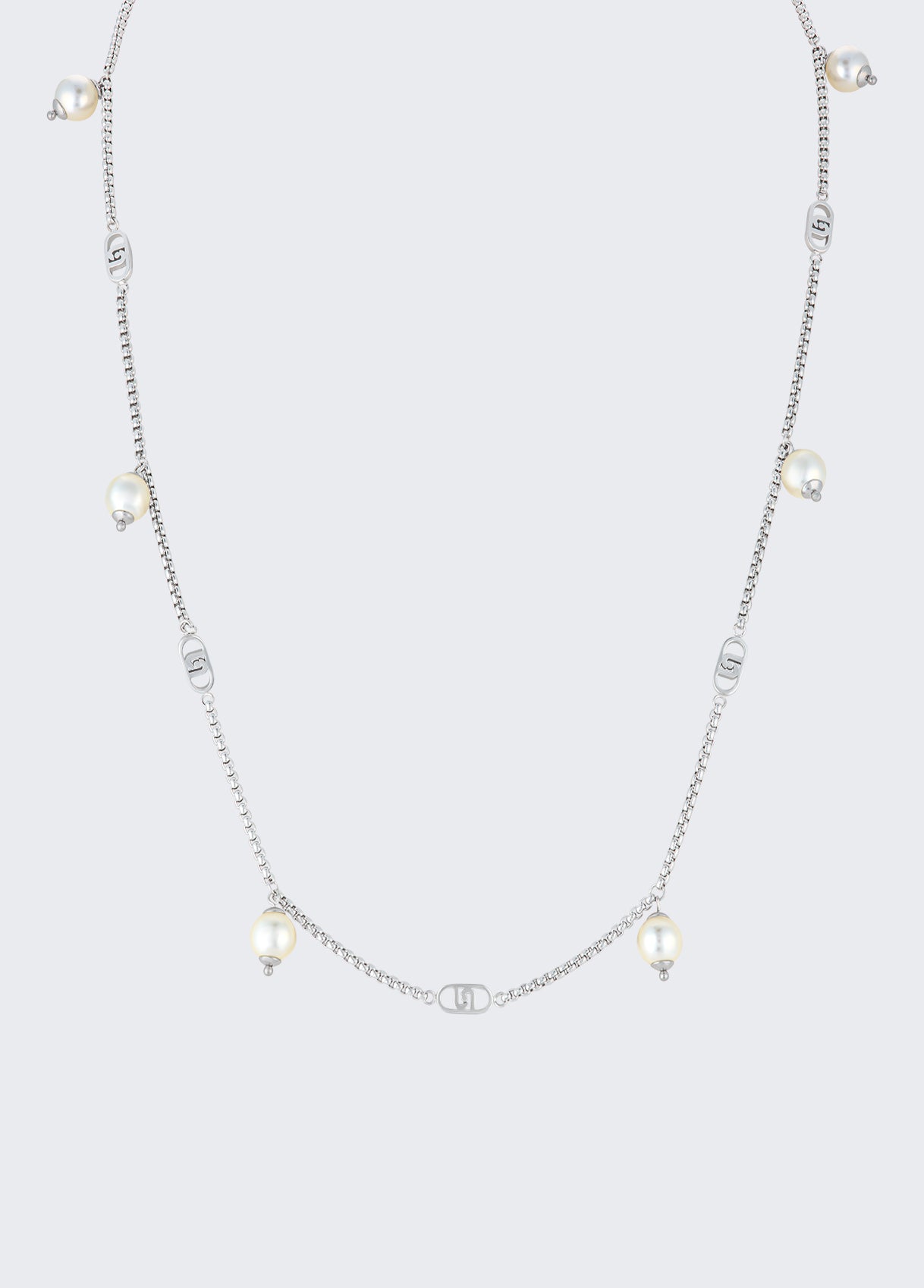 XA5AHPA000199999T.U.-silver
