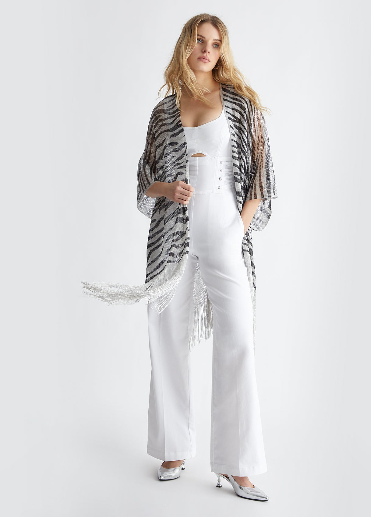 2A4015T0300S19D1T.U.-zebra print