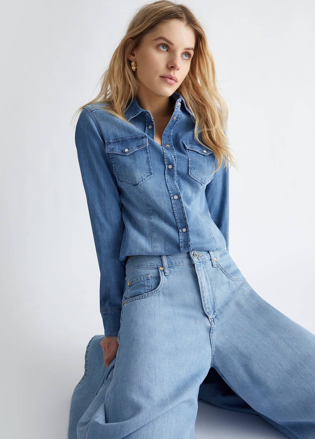 UXX046D40517821244-denim