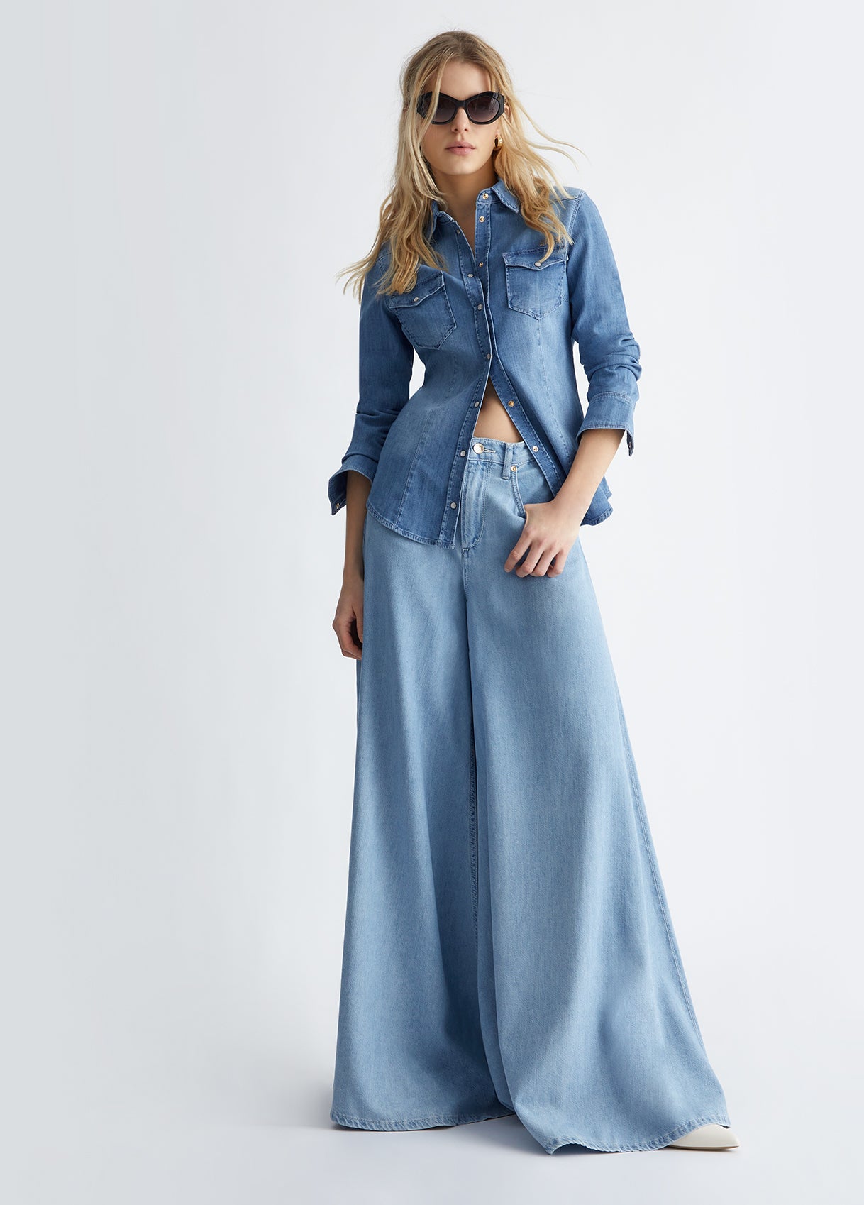 UXX046D40517821246-denim